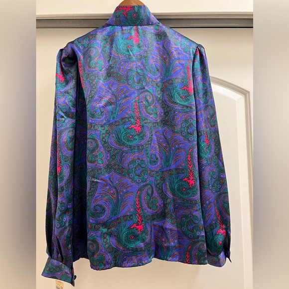 NWT Vintage Nicola Satin Look Paisley Top - Picture 6 of 6